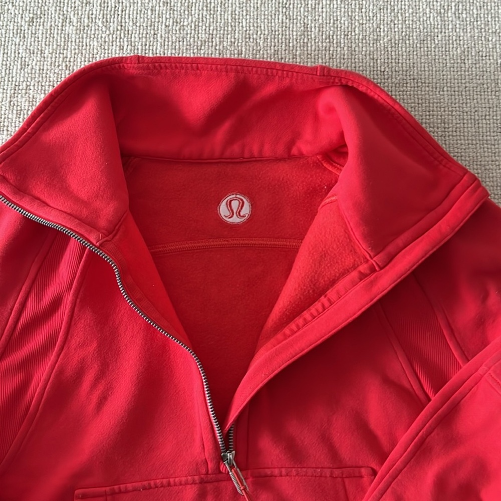 Lululemon scuba cropped half zip - Picture 3 of 5